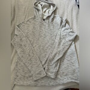 Men’s grey hoodie